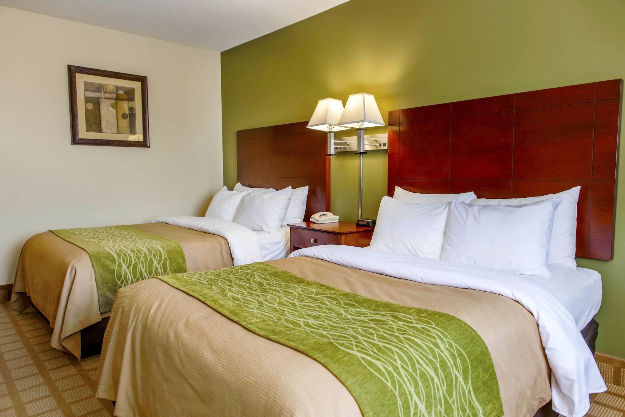 Quality Inn I-74 Бэйтсвилл Экстерьер фото