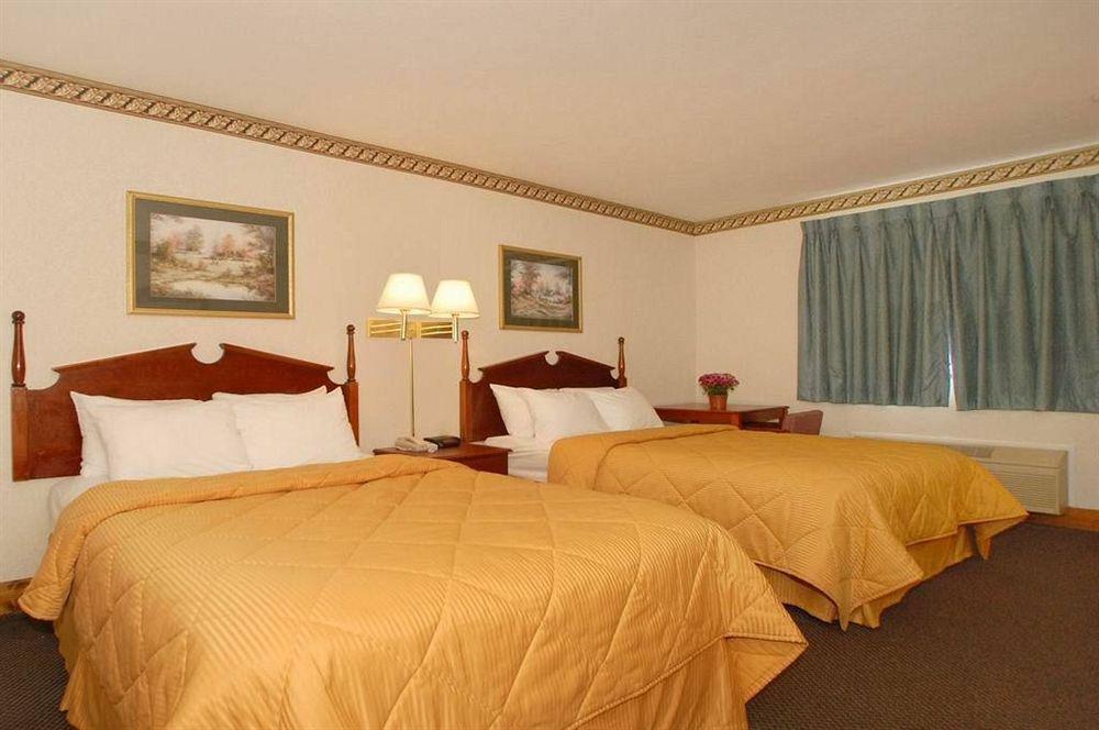 Quality Inn I-74 Бэйтсвилл Номер фото